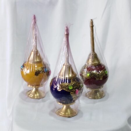 Arroseur en terre cuite décoré en cuivre